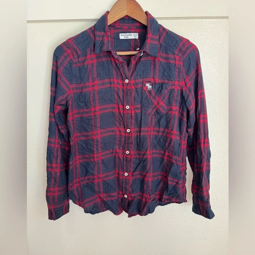 Abercrombie Kids Plaid Button Down Shirt Navy Red Size 15/16 Boys - Picture 2 of 8